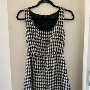 Black and white printed dress